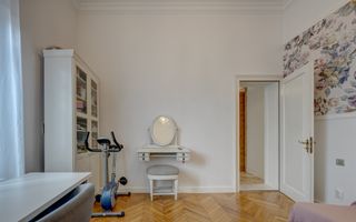 Vila Interbalica in centrul Bucurestiului - Poză 15