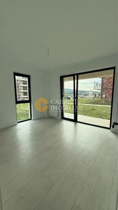 2 Camere Decomandat + Gradina proprie  - 60  mp - Poză 3