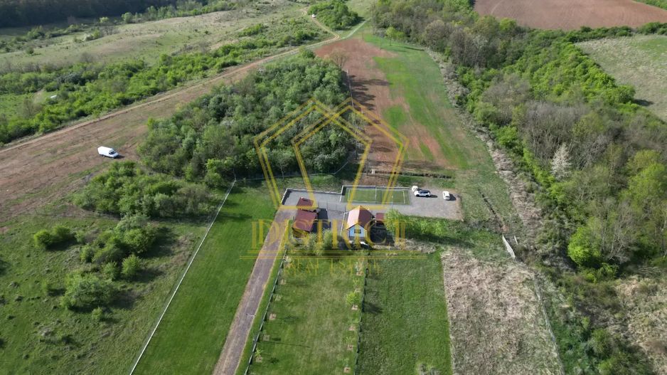 Casa de vacanta cu teren si padure de 3.8ha | Nadas | Herneacova - Poză 7