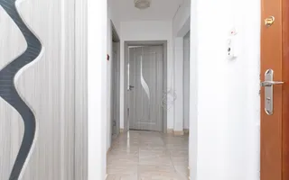 Apartament 3 camere decomandate, Zona Narcisa, Bacău - Poză 14