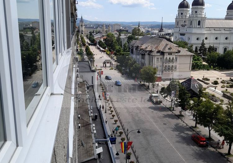 Apartament 2 Camere Decomandat – Bld. Ștefan cel Mare-550 EURO - Poză 1