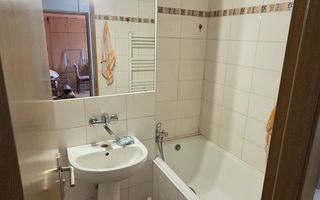 Garsonieră luminoasă, etaj 6, balcon, Mănăștur. - Poză 4