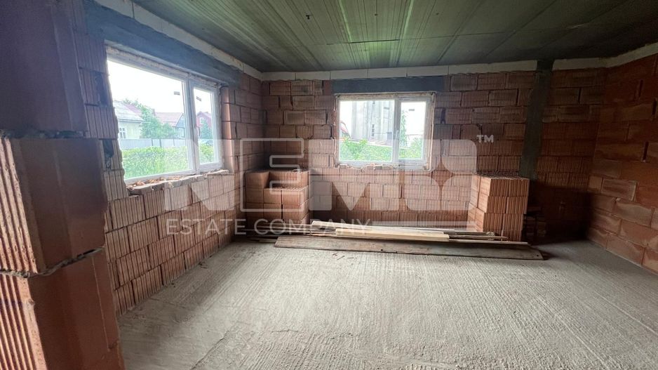 Casa la Rosu | 821Mp | Dornesti - Poză 12