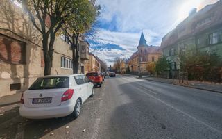 De închiriat apartament 3 camere  etajul 1 zonă ultracentrală. - Poză 10