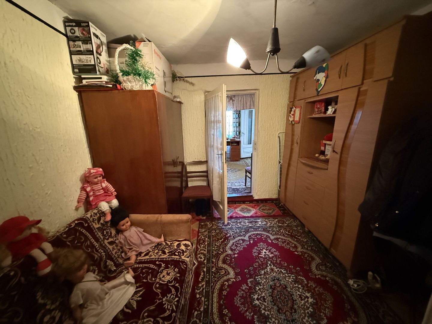 Casa 5 camere, foișor , garaj și teren 800mp cu toate utilitățile! - Poză 9