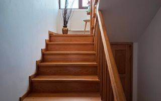 Vila cu 7 camere de vanzare in Paulesti - Poză 11