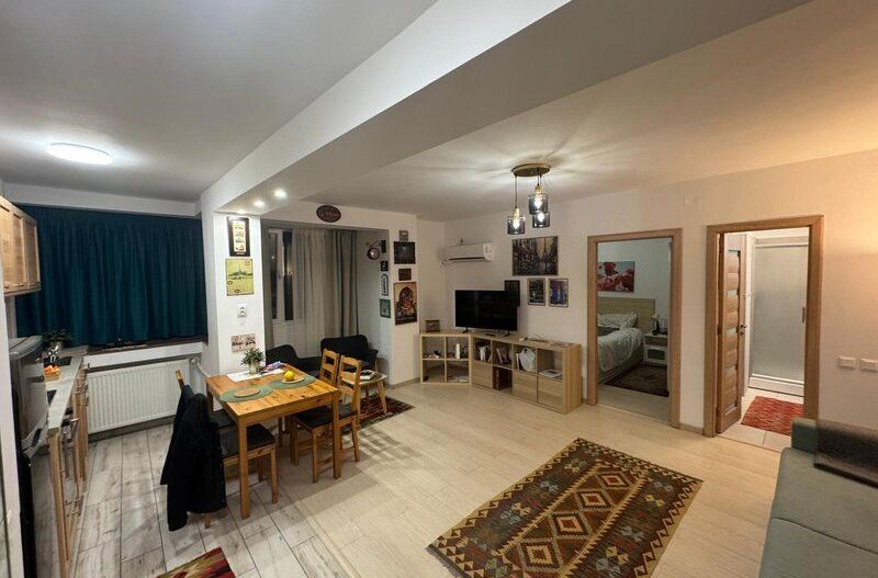 Apartament cu 2 camere pozitie centrala complet mobilat - Poză 2