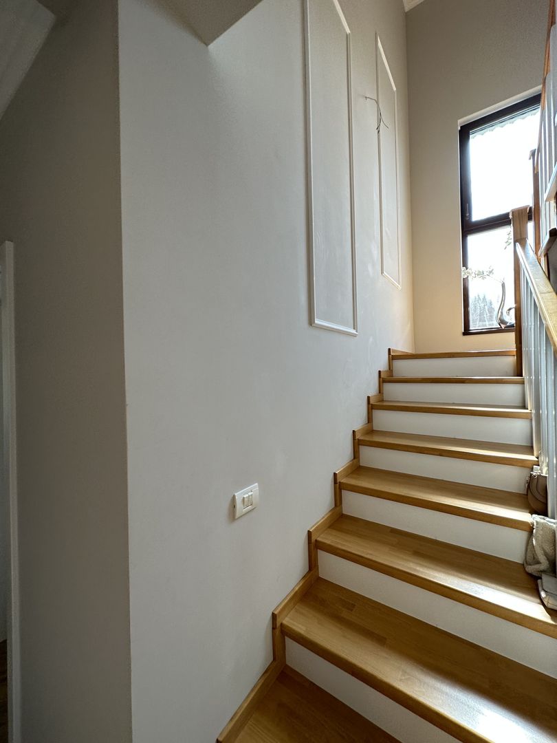 Duplex despartit prin spatiu tehnic  - teren 500mp - Poză 16
