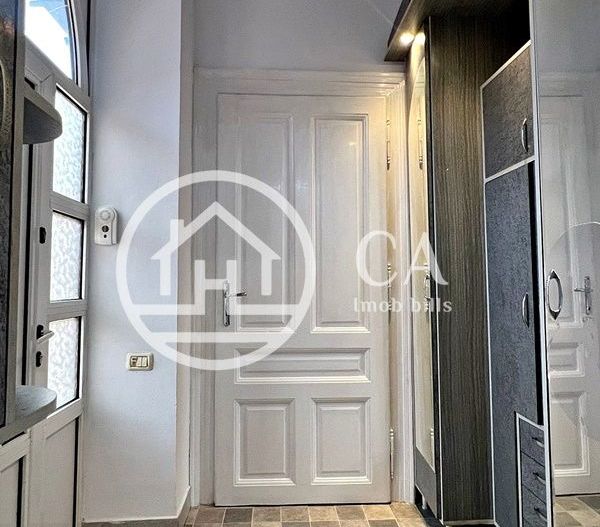 Apartament de vânzare cu 3 camere în zona Ultracentrală, Oradea - Poză 10