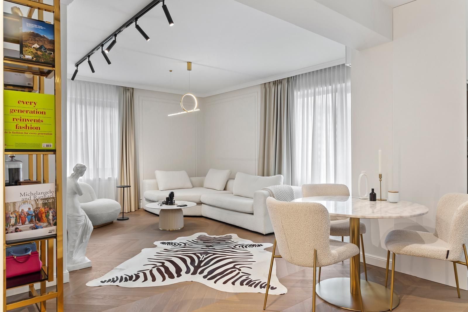 Apartament 3 camere premium de vanzare finisaje de lux Pipera - Poză 1