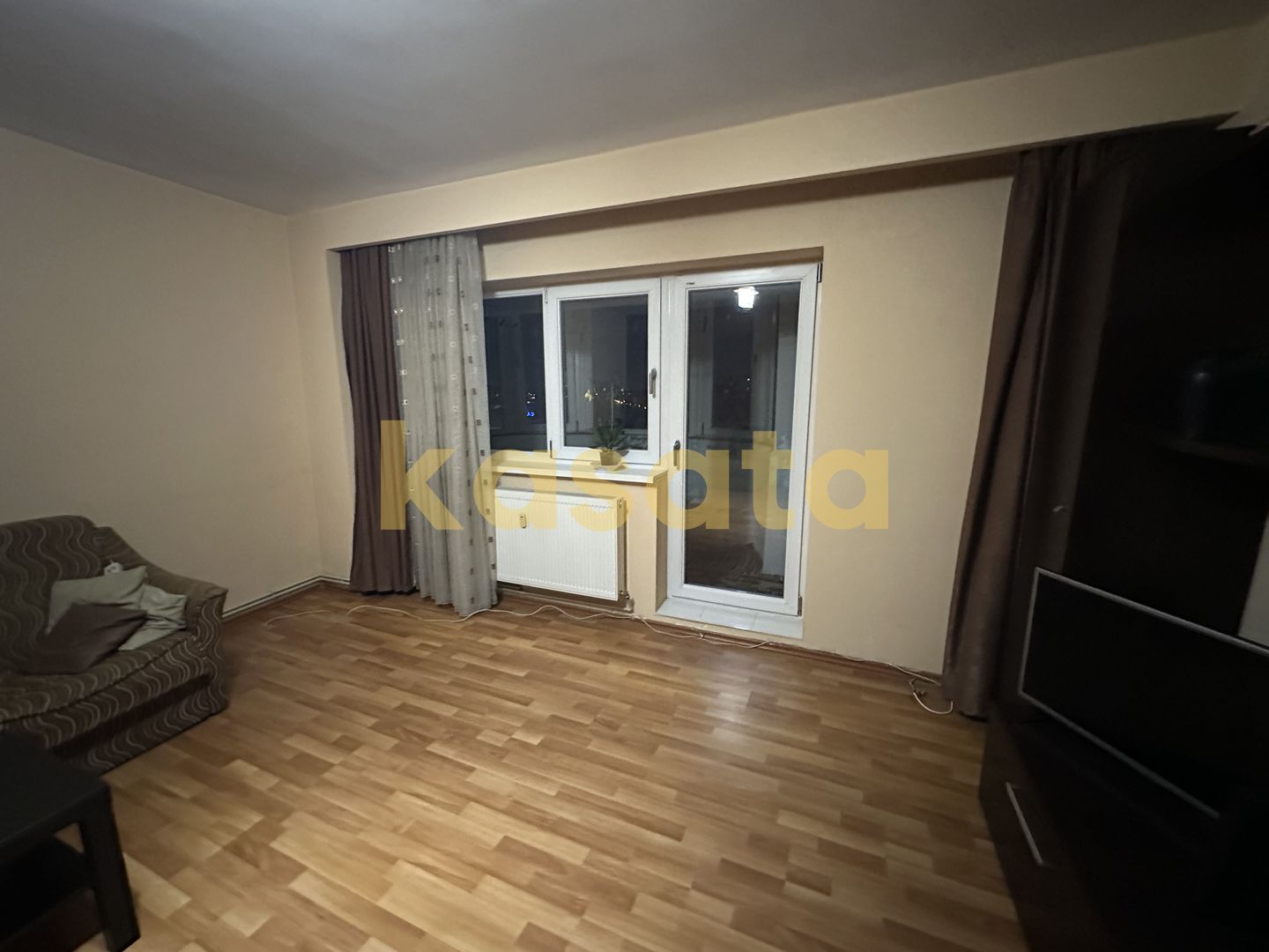 Apartament 3 Camere | 2 Băi | Metrou Păcii | Bloc Reabilitat - Poză 3