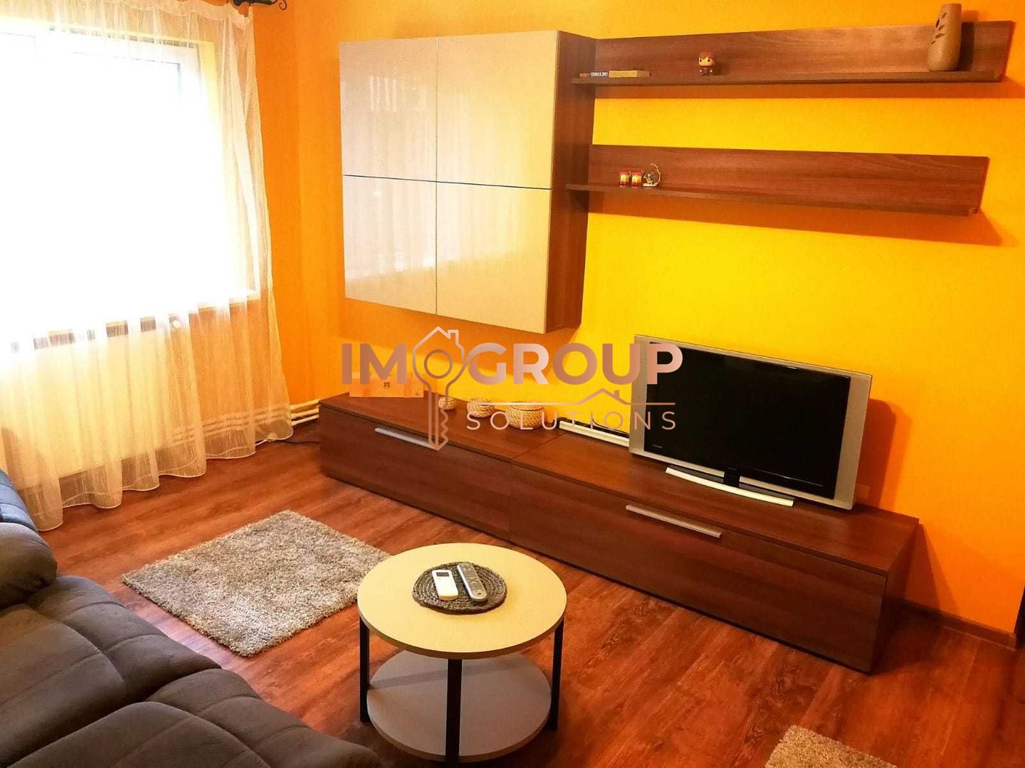 Etaj Intermediar - Apartament cu 3 Camere - 1001 Articole - Poză 3