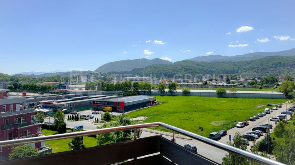 Garsonieră decomandată în Avantgarden Bartolomeu cu vedere spre Tâmpa - Poză 8