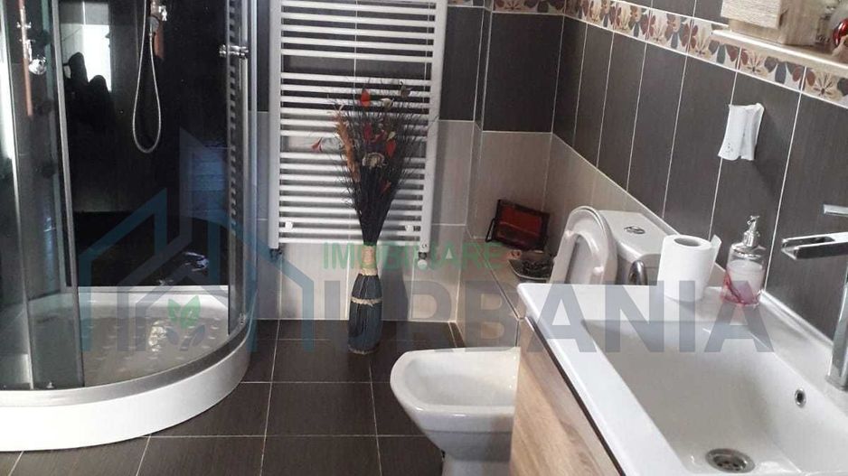 Vilă de închiriat în Bucium, vis-a-vis de Lidl – 4 camere, mobilată, 800 euro/lună - Poză 5