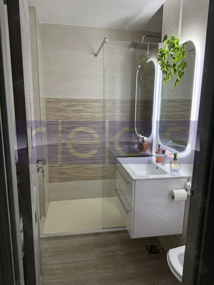 VANZARE 3 CAMERE DECOMANDAT- 13 Septembrie-Sebastian - Poză 9