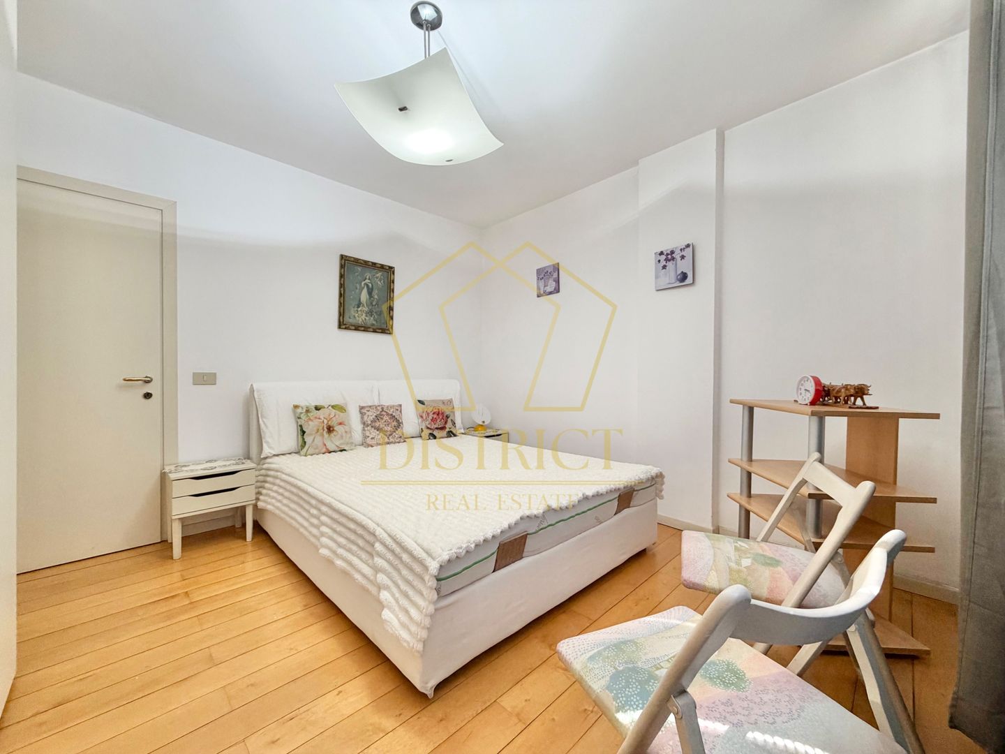 Apartament superb cu 2 camere langa Catedrala, bucatarie separata | Ultracentral - Poză 5