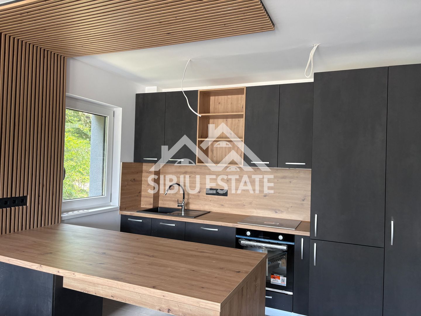 Apartament 3 camere de vanzare - structura tip vila, zona verde - Poză 6