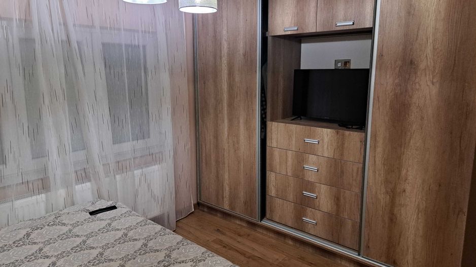 Vând apartament cu 3camere - Poză 3