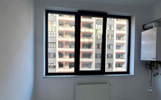 Apartament cu 3 camere – 13 Decembrie, Coresi la 5 minute pe jos. - Poză 15