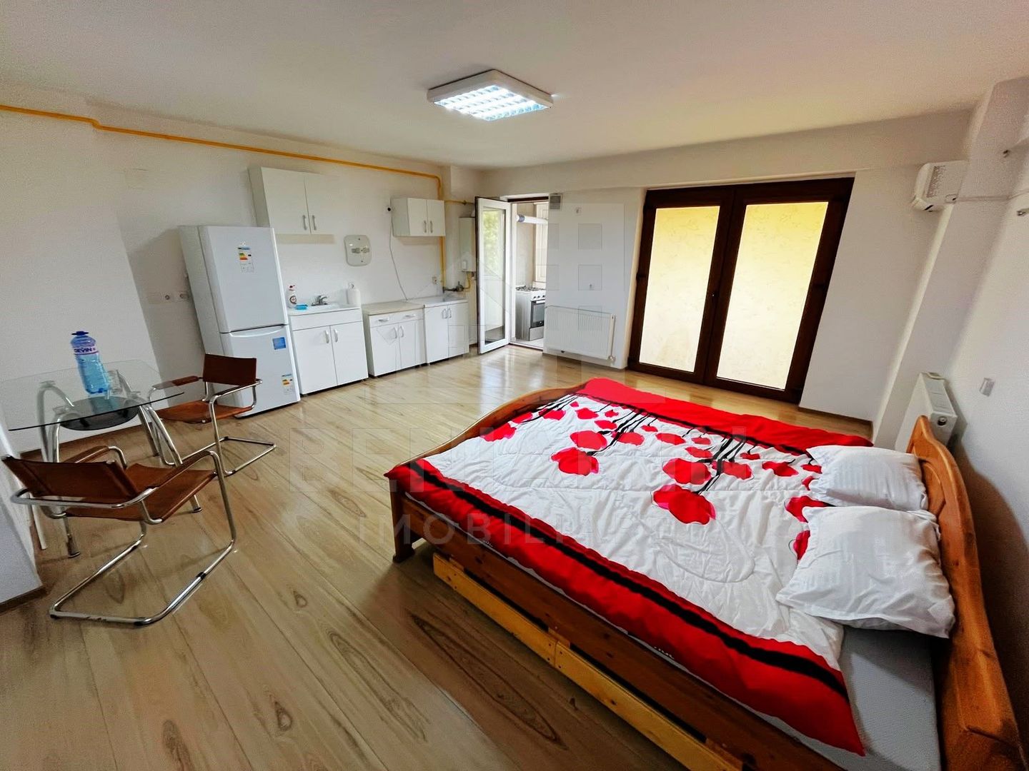 Garsoniera-48mp-Etaj1-Bloc Nou -Centrala Termica -Consul-Pedagogic - Poză 1