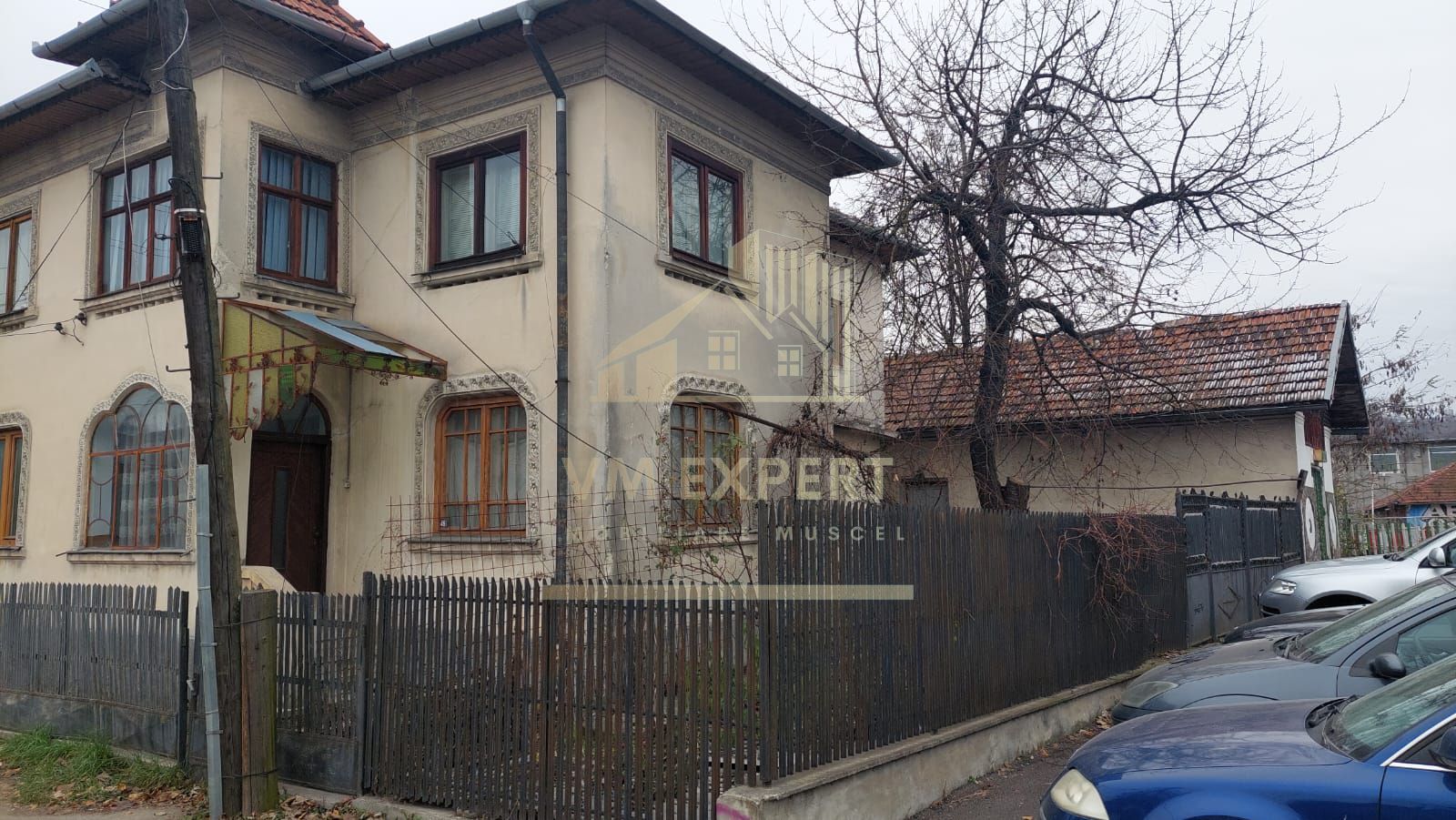VILA 6 CAMERE, TEREN 300 MP, CAMPULUNG - Poză 1