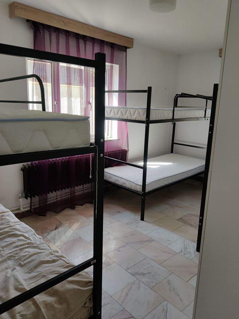 IDEAL PENTRU GRADINITA/SCOALA /AZIL BATRANI / ORFELINAT - Poză 13