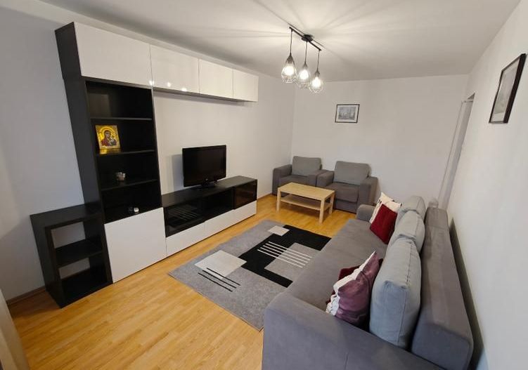 Închiriere Apartament cu 2 camere decomandat, balcon, Teiul Doamnei ✨ - Poză 2