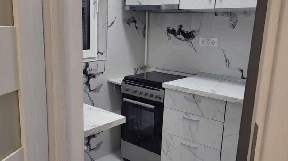 Garsoniera decomandata de inchiriat, renovata, utilata complet, Sebastian - Poză 3