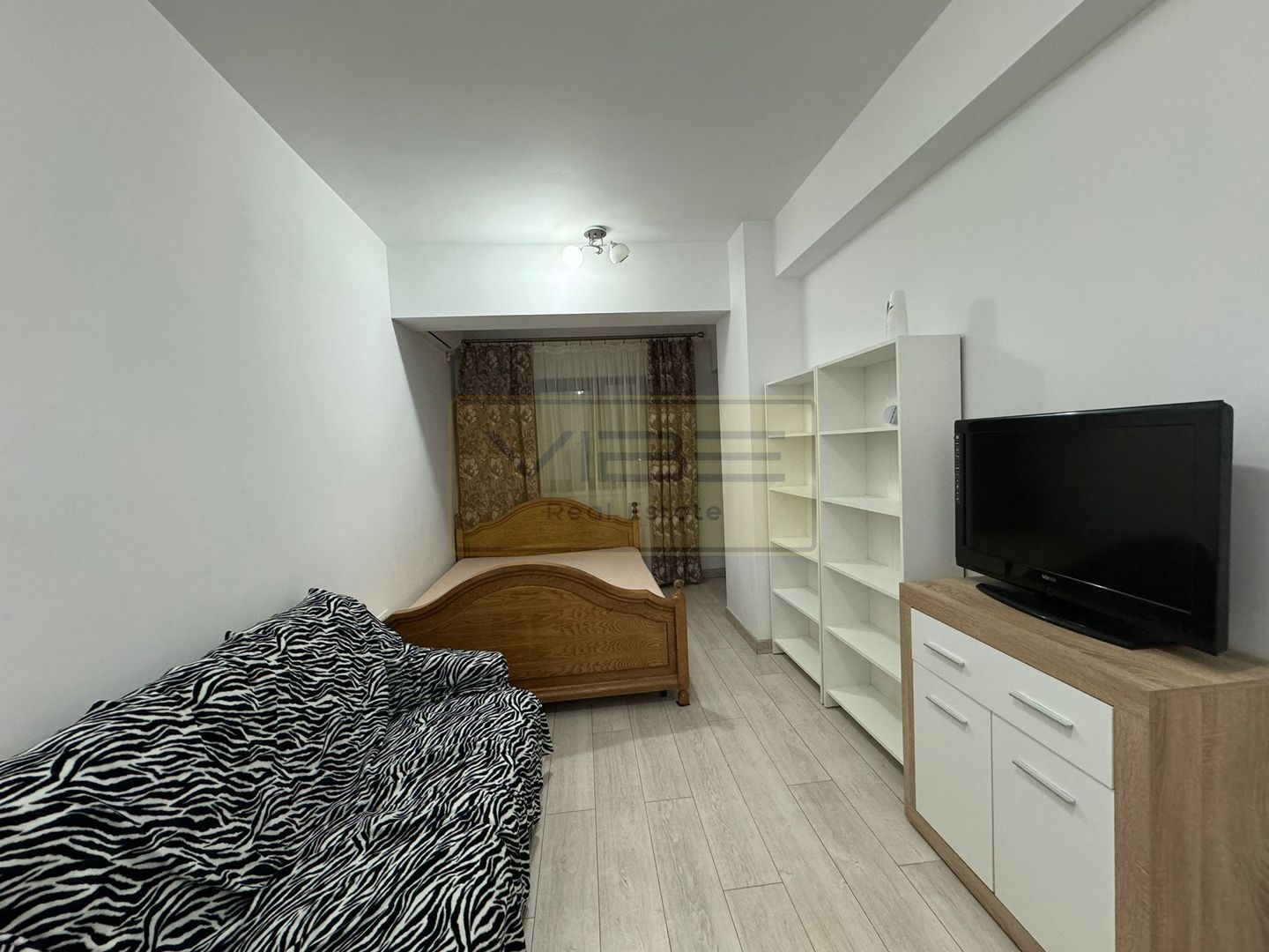 Apartament 1 camera decomandat Newton Nicolina - Poză 2