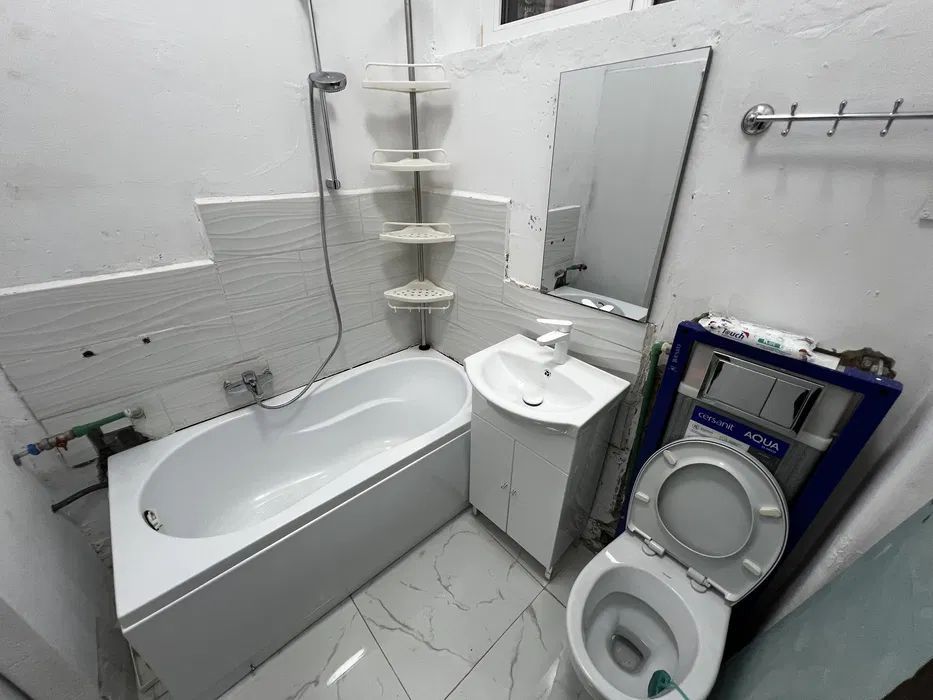 Apartament cu 2 camere, centrala proprie, Piata Romana - Poză 7