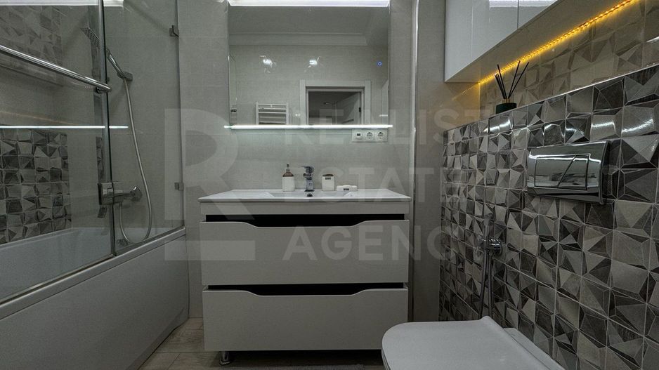 Chirie, apartament, 2 camere, str. Lev Tolstoi, Centru - Poză 11