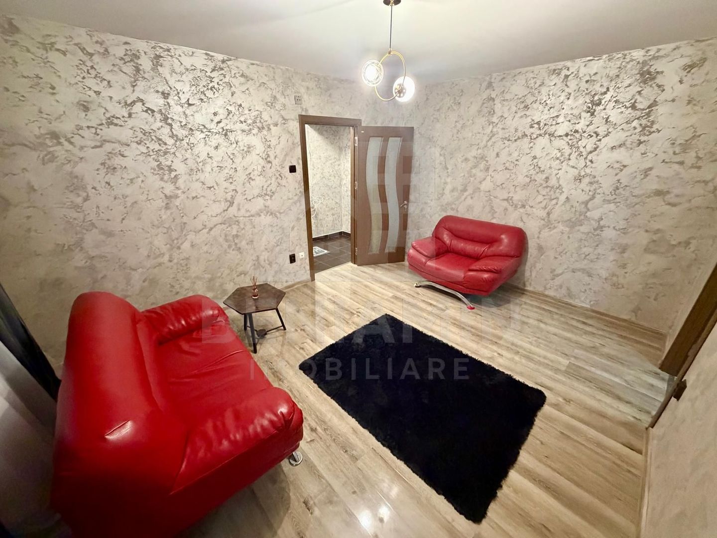 3 camere semidecomandat - Billa - etaj 1 - renovat -teava gaze - Poză 2