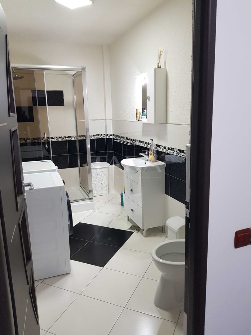 Apartament cu 3 camere in Zona Florilor. - Poză 6