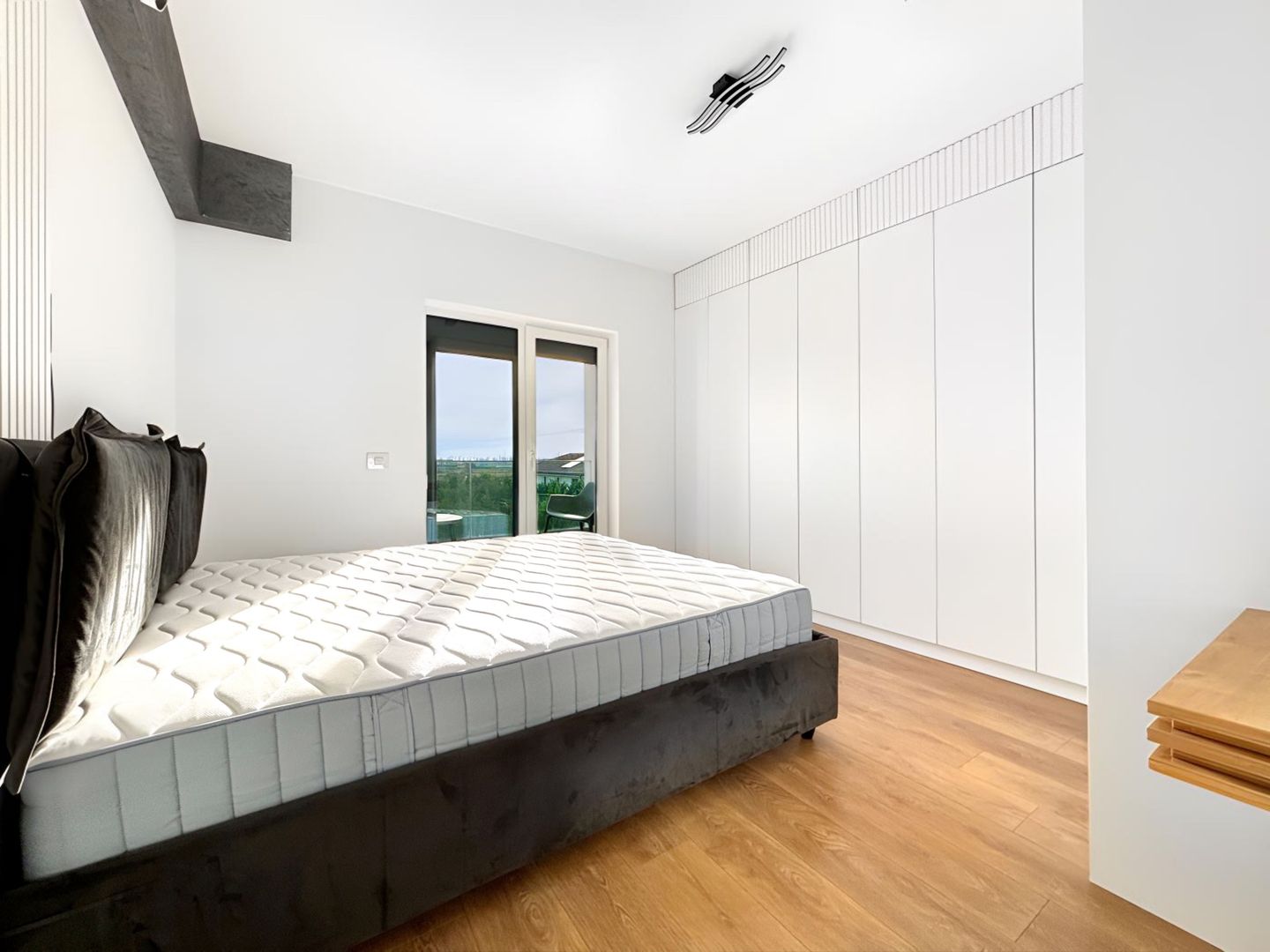 3 Camere | Lux | Piscina | 2x Parcare | Mobilat-Utilat | Comision 0 - Poză 11