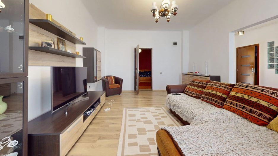 Apartament cu 3 camere,86mp ,etaj de casa,zona Onix - Poză 20