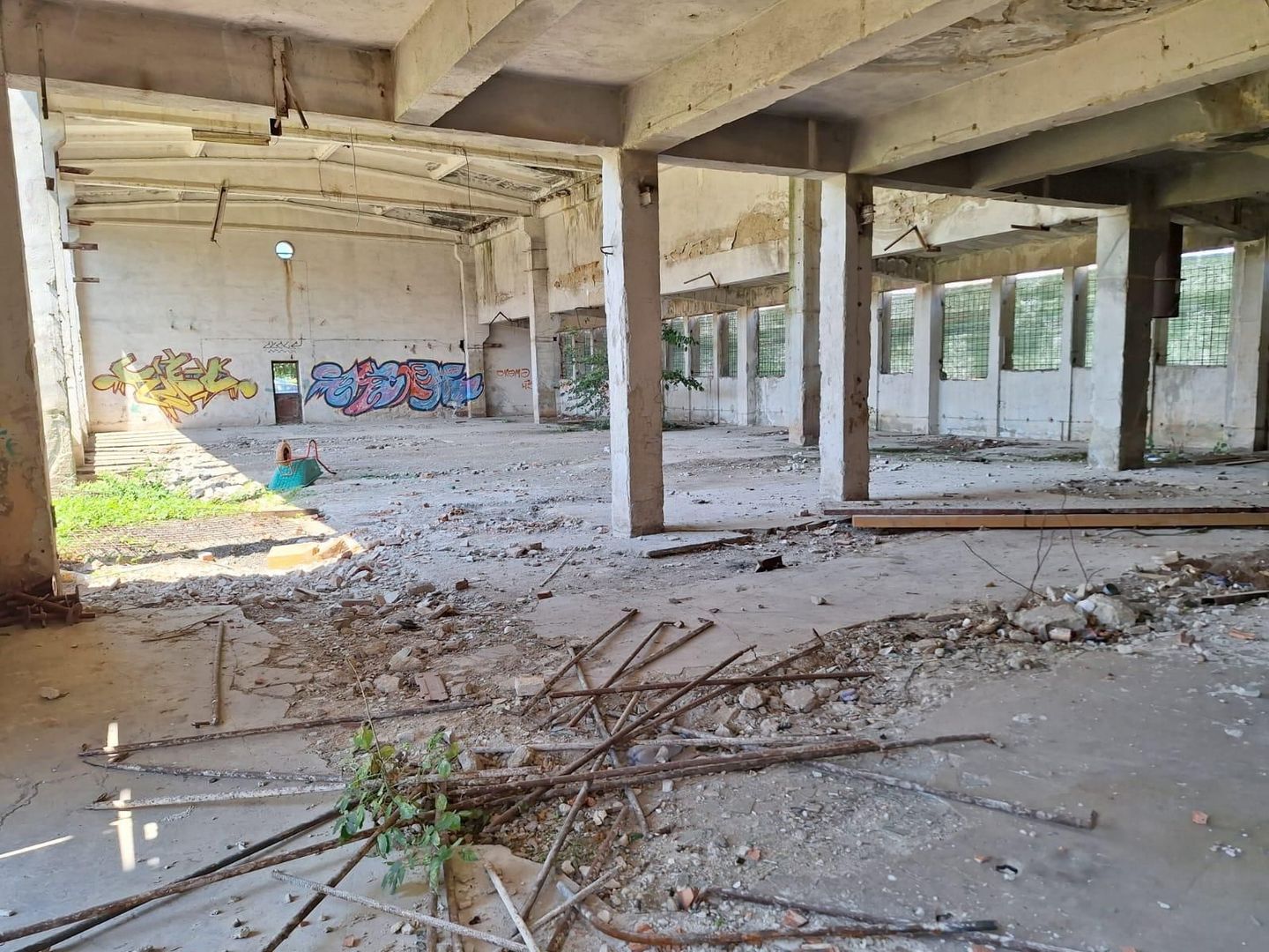 De vânzare – Spațiu versatil, ideal investiție, zonă centrală - Poză 12