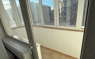 2 camere | Calea Mosilor | Bloc 1983 I Etaj 3/8 - Poză 10