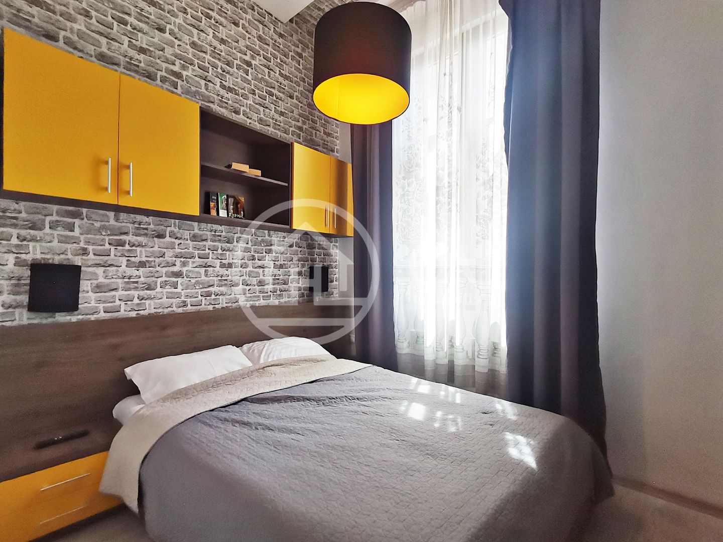 Apartament de închiriat cu 4 camere în zona Ultracentrală, Oradea - Poză 7