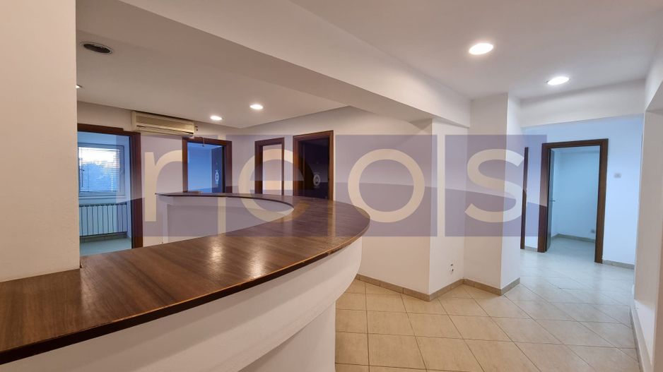 VANZARE SPATIU COMERCIAL | 15 CAMERE | ZONA UNIRII - Poză 5