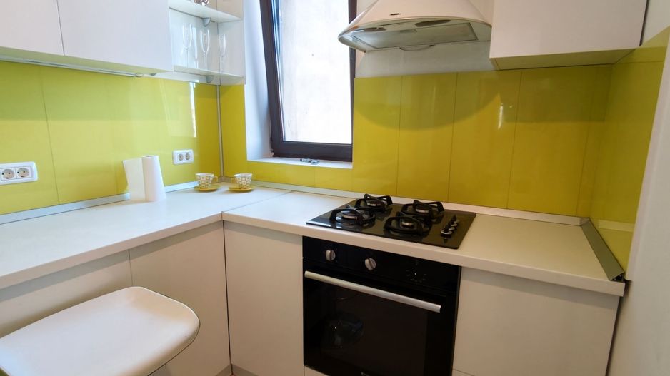 3 camere Premium | 70 mp | Metrou Favorit 3 minute - Poză 9
