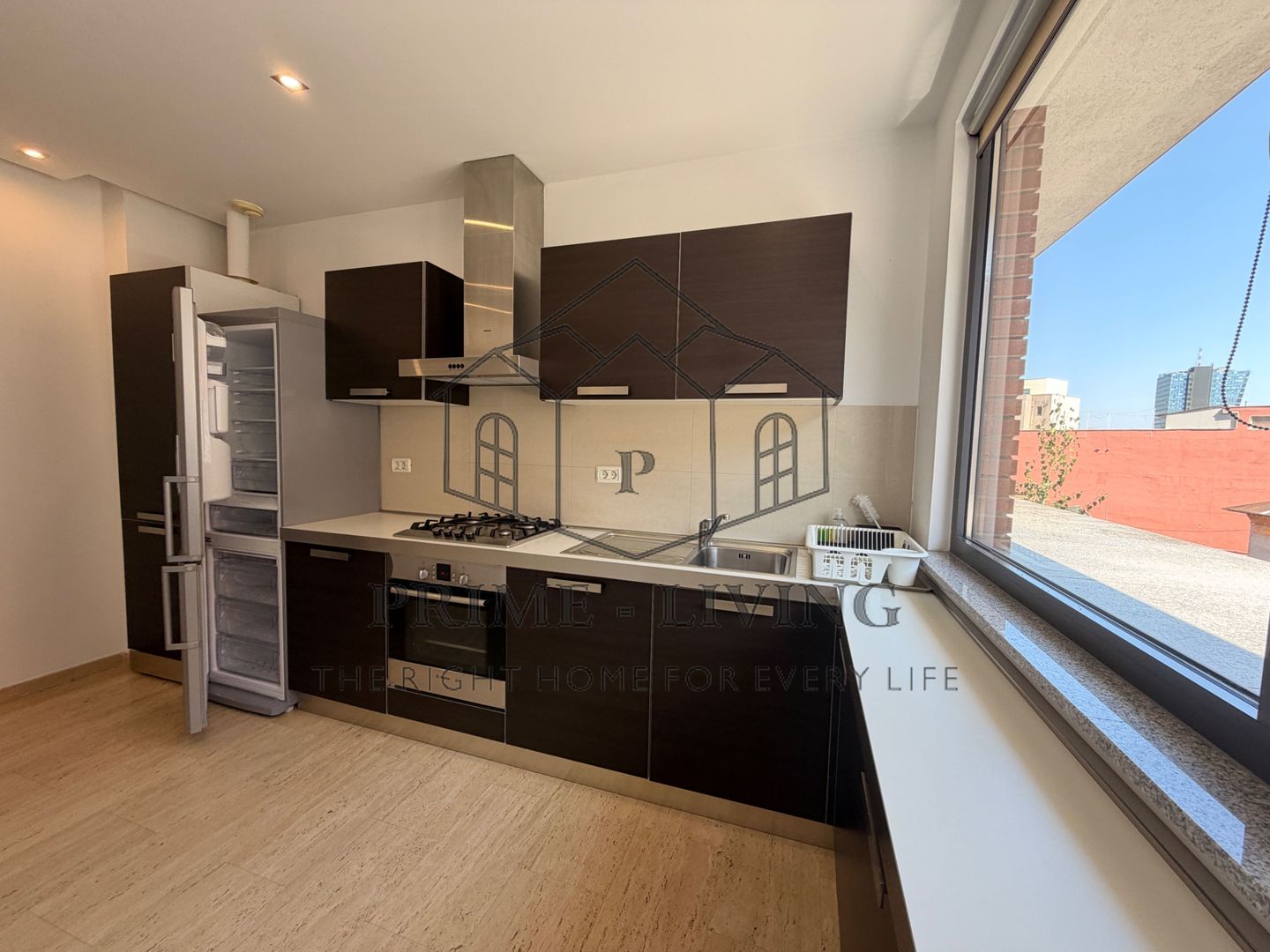 APARTAMENT LUMINOS  CU 4CAMERE LA INCHIRIERE IN DOROBANTI - Poză 4