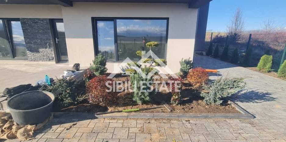 Casă individuală  deosebită, finisată Șelimbăr, Cartierul Tineretului - Poză 2