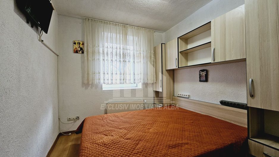 Casa tip duplex de inchiriat, Barabant - Poză 3