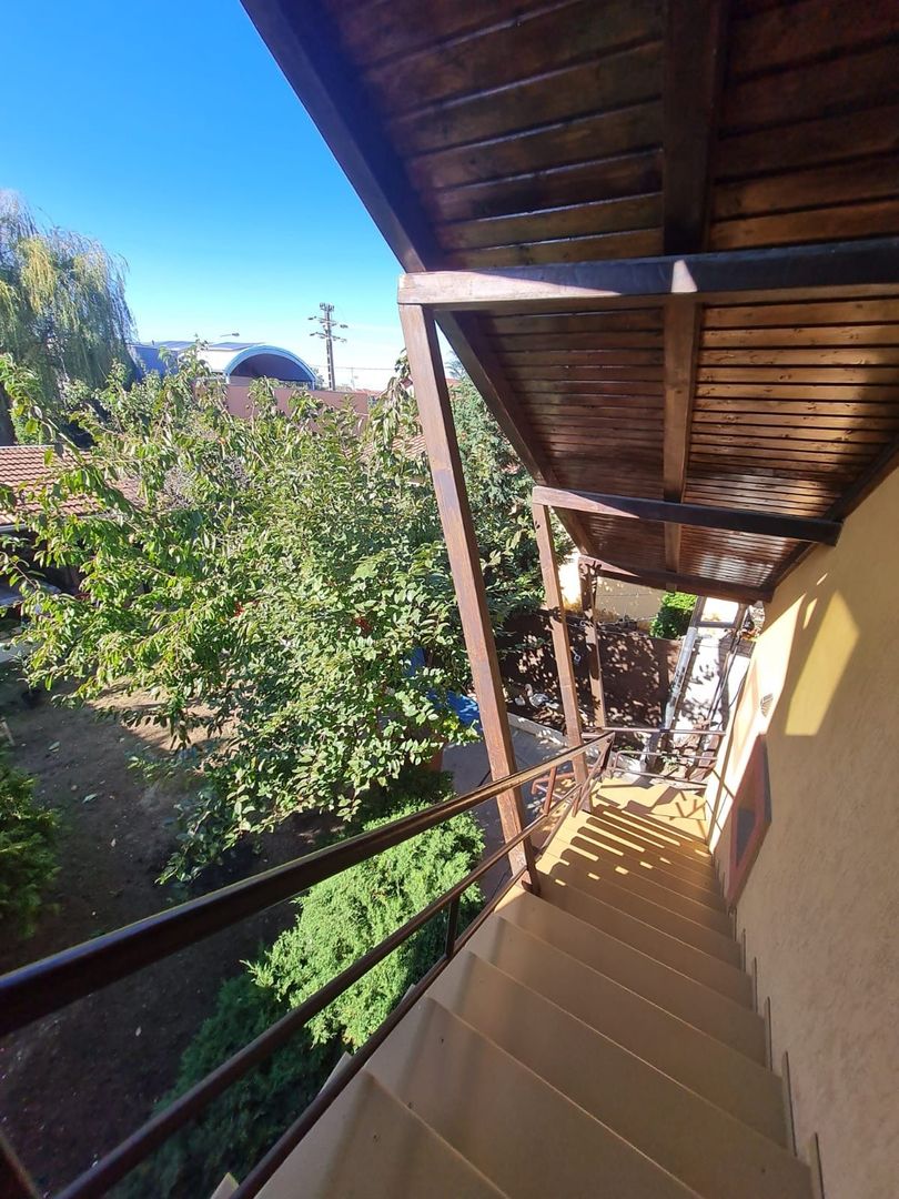 Apartament 5 camere la casa/pretabil birouri/cabinete/ - Poză 3