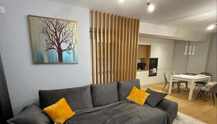 Vanzare apartament 2 camere, parcare, predare la cheie - Poză 1