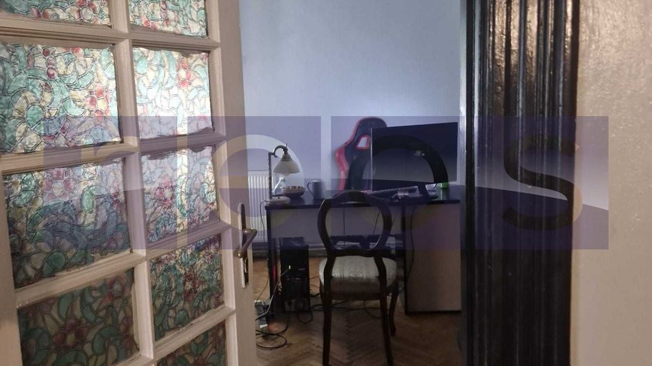 Vand apartament in vila 4 camere - Poză 6