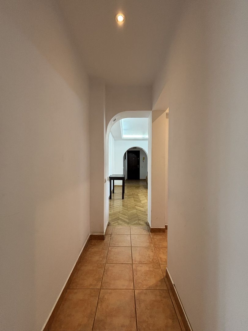 Apartament 3 camere | Etaj 1 | Centrală proprie | Instalații - Poză 10