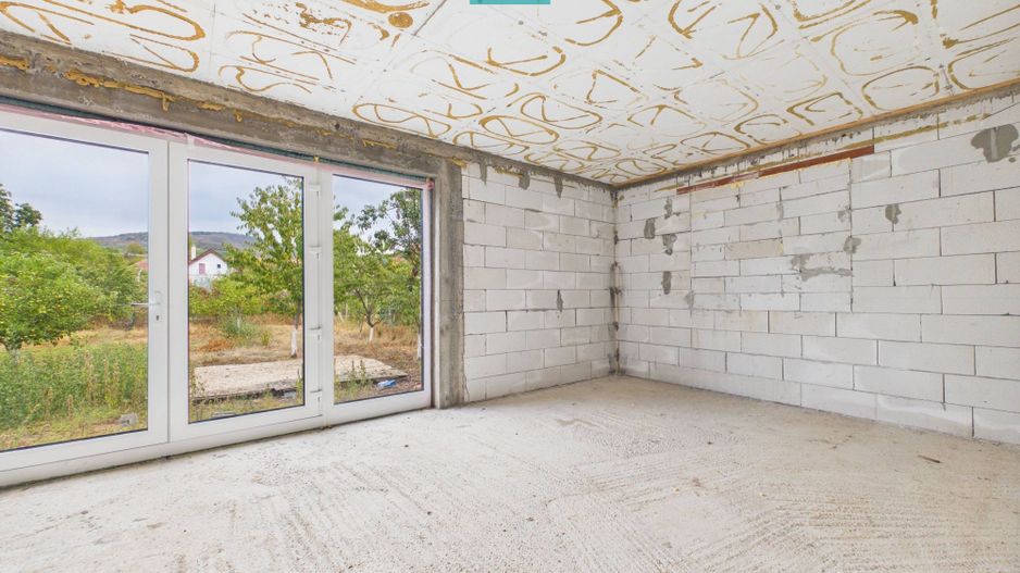 Casă nouă cu 3 camere, în localitatea Miniș, Arad - Poză 12