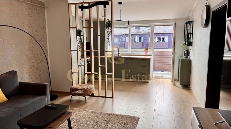 Vând studio 2 camere 49 mp - Poză 2