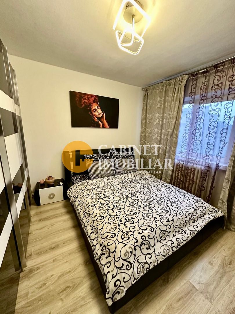 Nicolina- 3 Camere Decomandat - Etaj 3 -Bloc 1986 - Poză 4